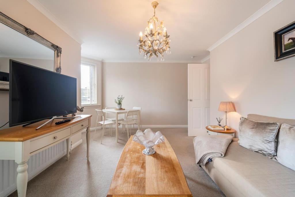 Immaculate City Centre Apartment With Free Parking - Ground Floor Aberdeen Eksteriør bilde